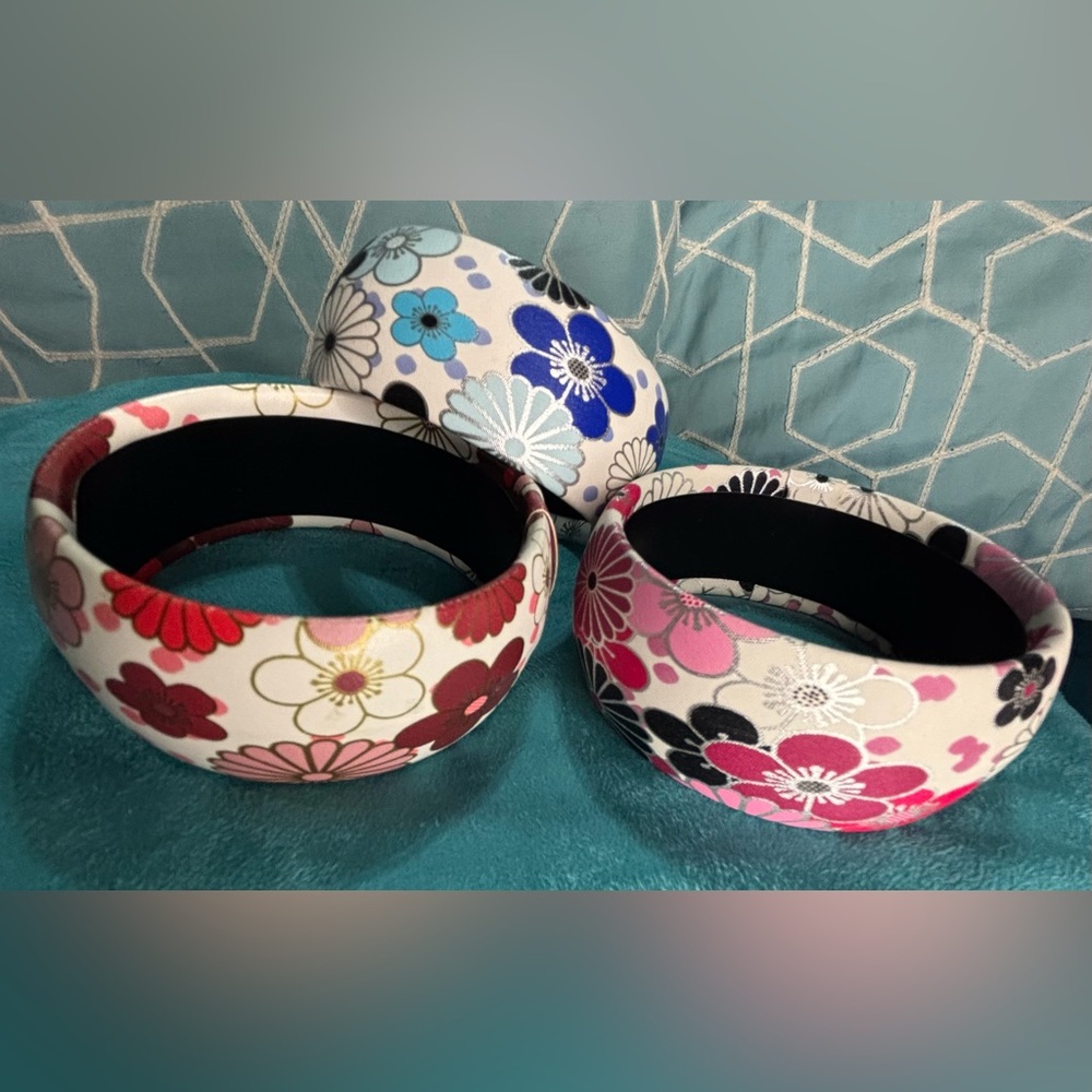 Set of 3 Floral Patterned Women's Bangles